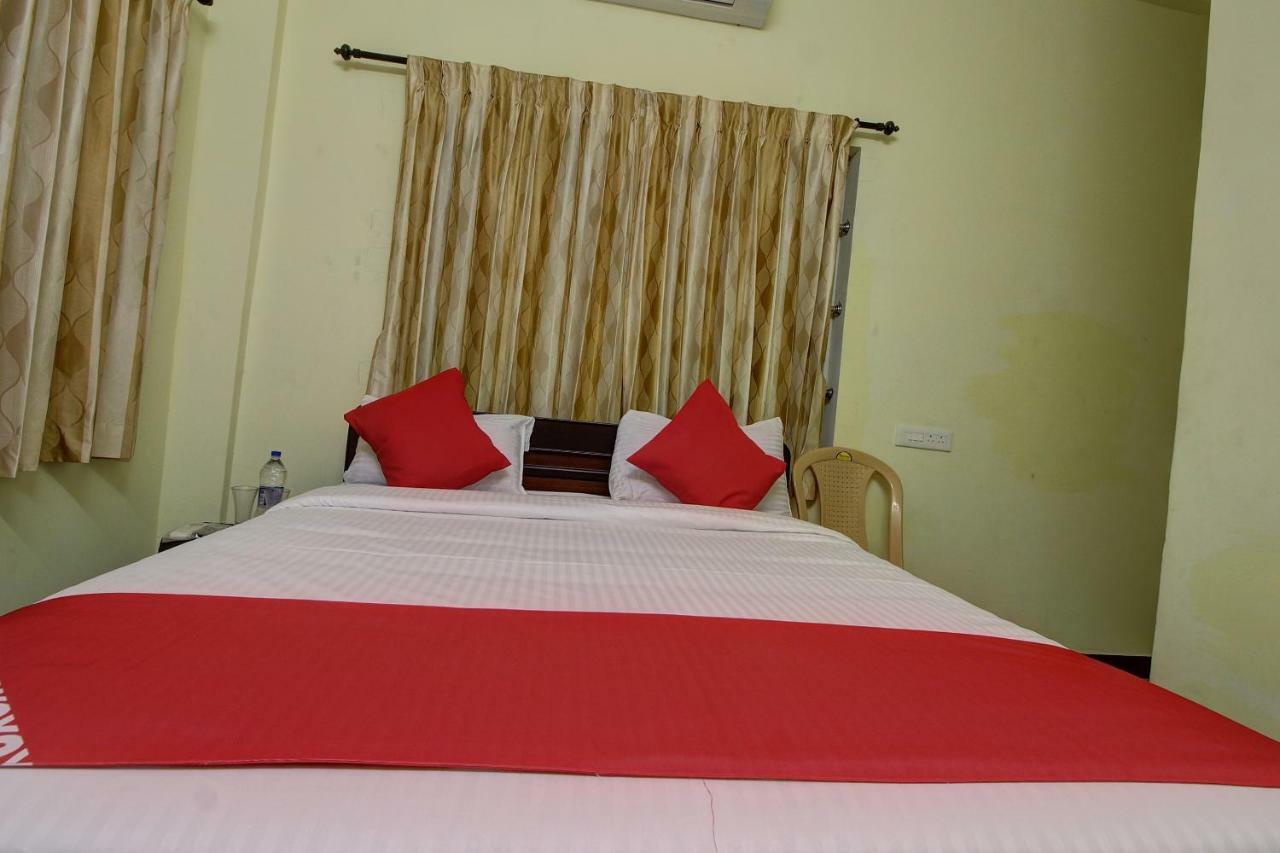Oyo 42678 Hotel Vasantha Bhavanam Saver Coimbatore Bagian luar foto